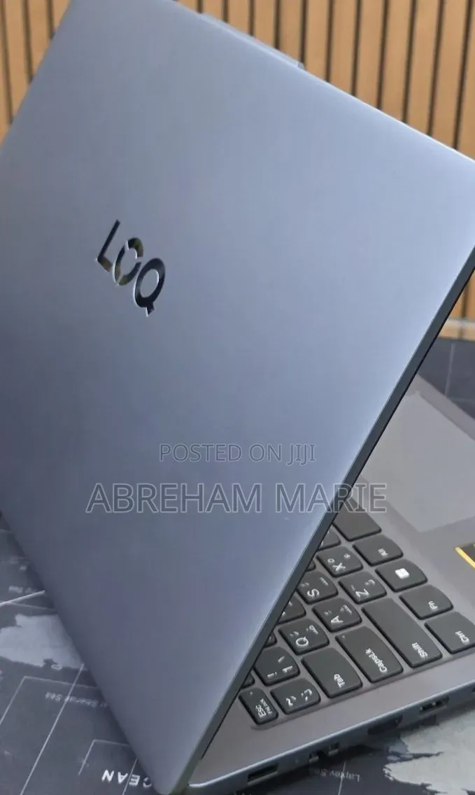 New Laptop Lenovo LOQ 15AHP10 12GB Intel Core i5 SSD 512GB