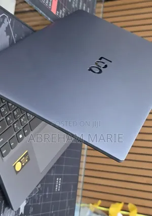 New Laptop Lenovo LOQ 15AHP10 12GB Intel Core i5 SSD 512GB