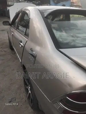 Toyota Corolla 1.4 D Automatic 2004 Beige