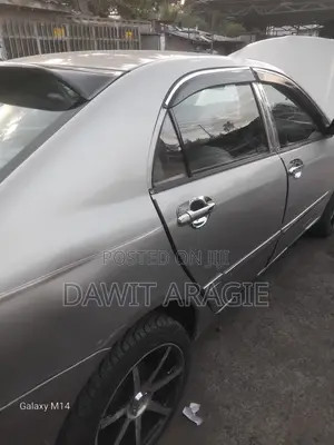 Toyota Corolla 1.4 D Automatic 2004 Beige