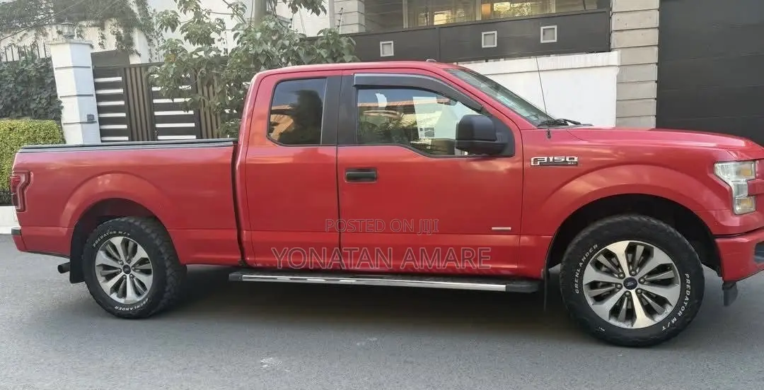 Ford F-150 2017 Red