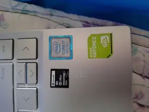 Laptop HP Envy x360 8GB Intel Core i7 SSD 256GB