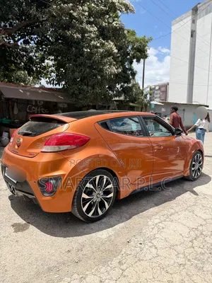 Hyundai Veloster 2014 Orange