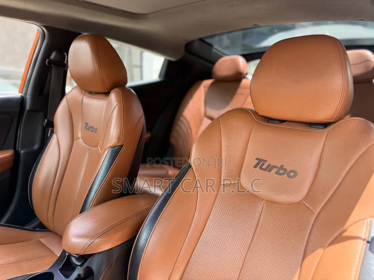 Hyundai Veloster 2014 Orange