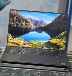 New Laptop Dell Precision 5570 16GB Intel Core i7 SSD 512GB