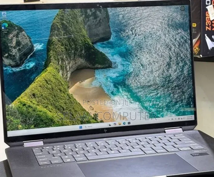New Laptop HP Spectre 16GB Intel Core Ultra 7 SSD 1T