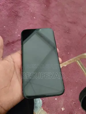 Apple iPhone XR 64 GB Black