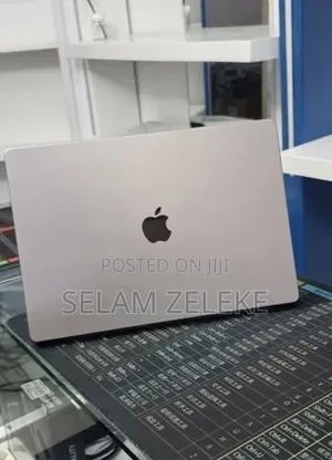 New Laptop Apple MacBook Pro 2021 M1 16GB Apple M1 Pro SSD 512GB