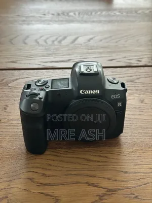 Canon R Body With Battery Grip