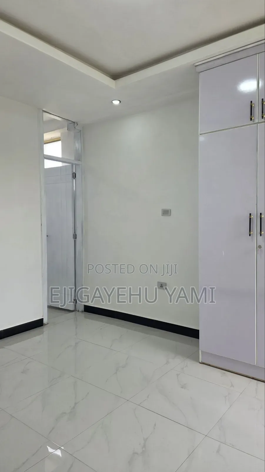 Furnished 3bdrm Condo in Condominium, Bole for sale