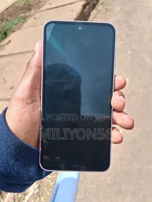 Samsung Galaxy A35 256 GB Gold