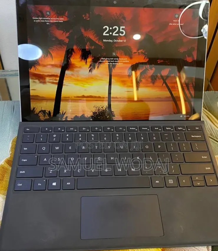 New Laptop Microsoft Surface 16GB Intel Core i7 SSD 512GB