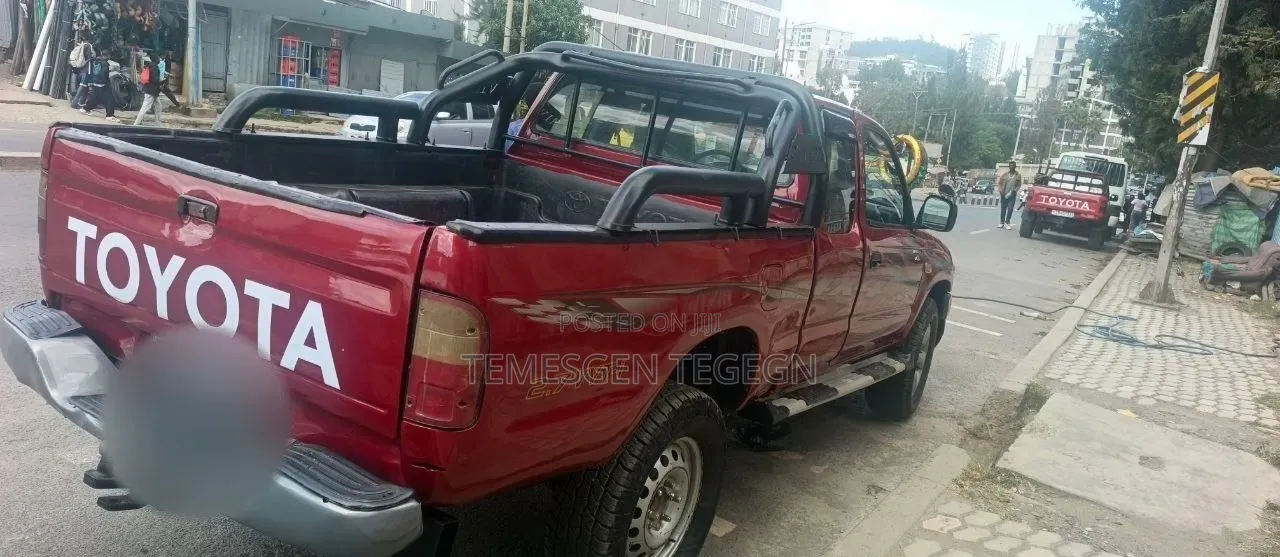Toyota Hilux 2001