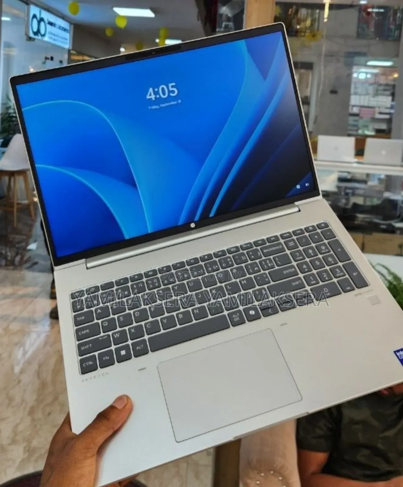 New Laptop HP ProBook 460 G11 16GB Intel Core Ultra 7 SSD 512GB