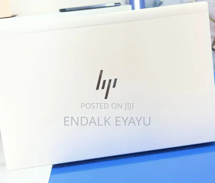 New Laptop HP EliteBook 845 G8 16GB AMD Ryzen 5 SSD 512GB
