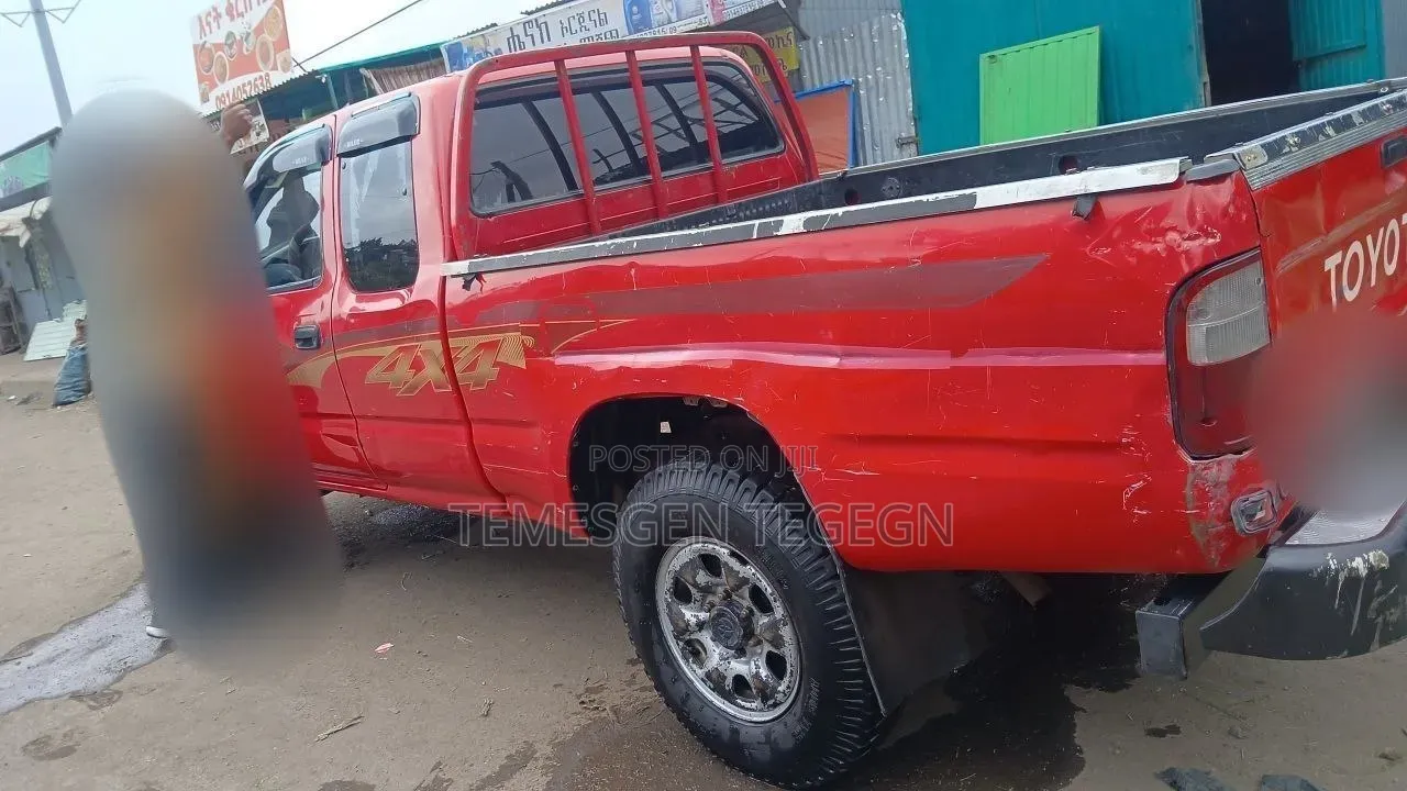 Toyota Hilux 1999
