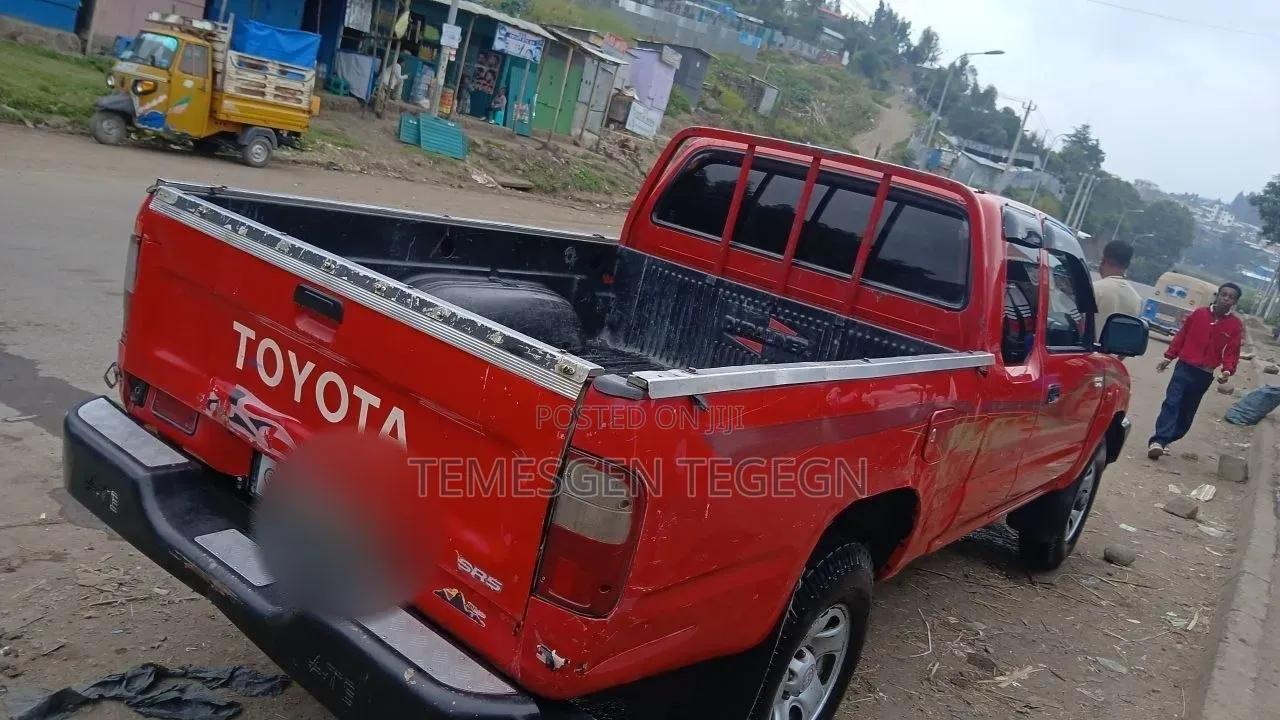 Toyota Hilux 1999