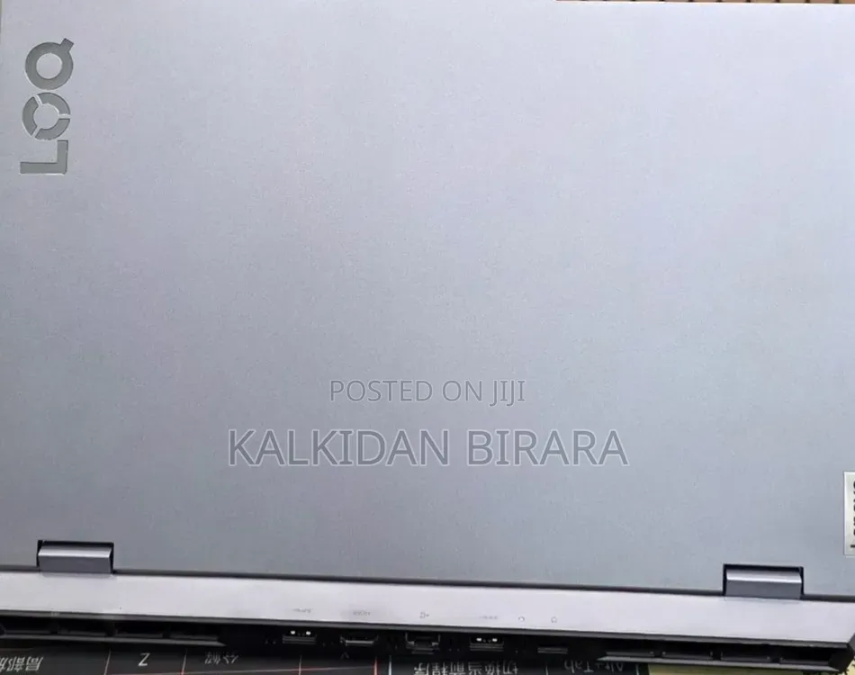 New Laptop Lenovo LOQ 15AHP10 8GB Intel Core i5 SSD 512GB