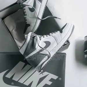 Nike Air Jordan 1 Retro High OG Stealth Premium Brand – New Arrival