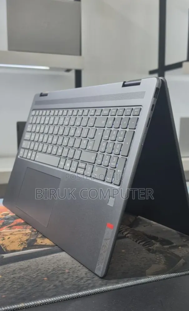 New Laptop Lenovo ThinkPad Yoga 16GB Intel Core Ultra 5 SSD 512GB