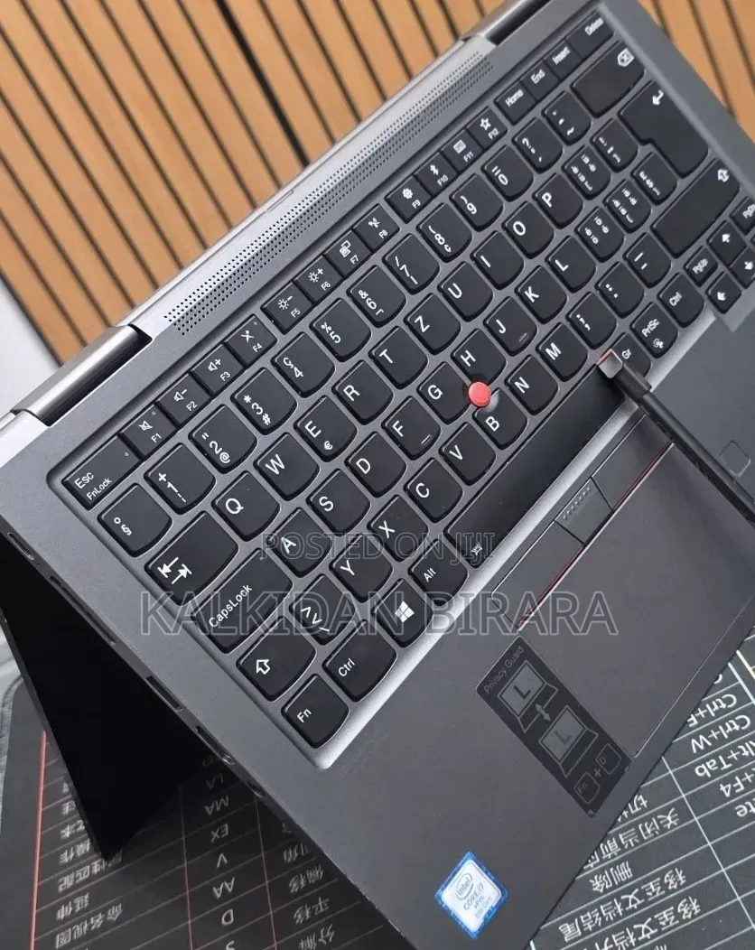 New Laptop Lenovo ThinkPad X1 Yoga 16GB Intel Core i7 SSD 512GB