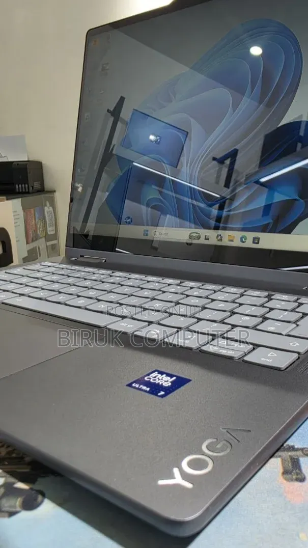 New Laptop Lenovo Yoga 7 15ITL5 16GB Intel Core Ultra 7 SSD 1T