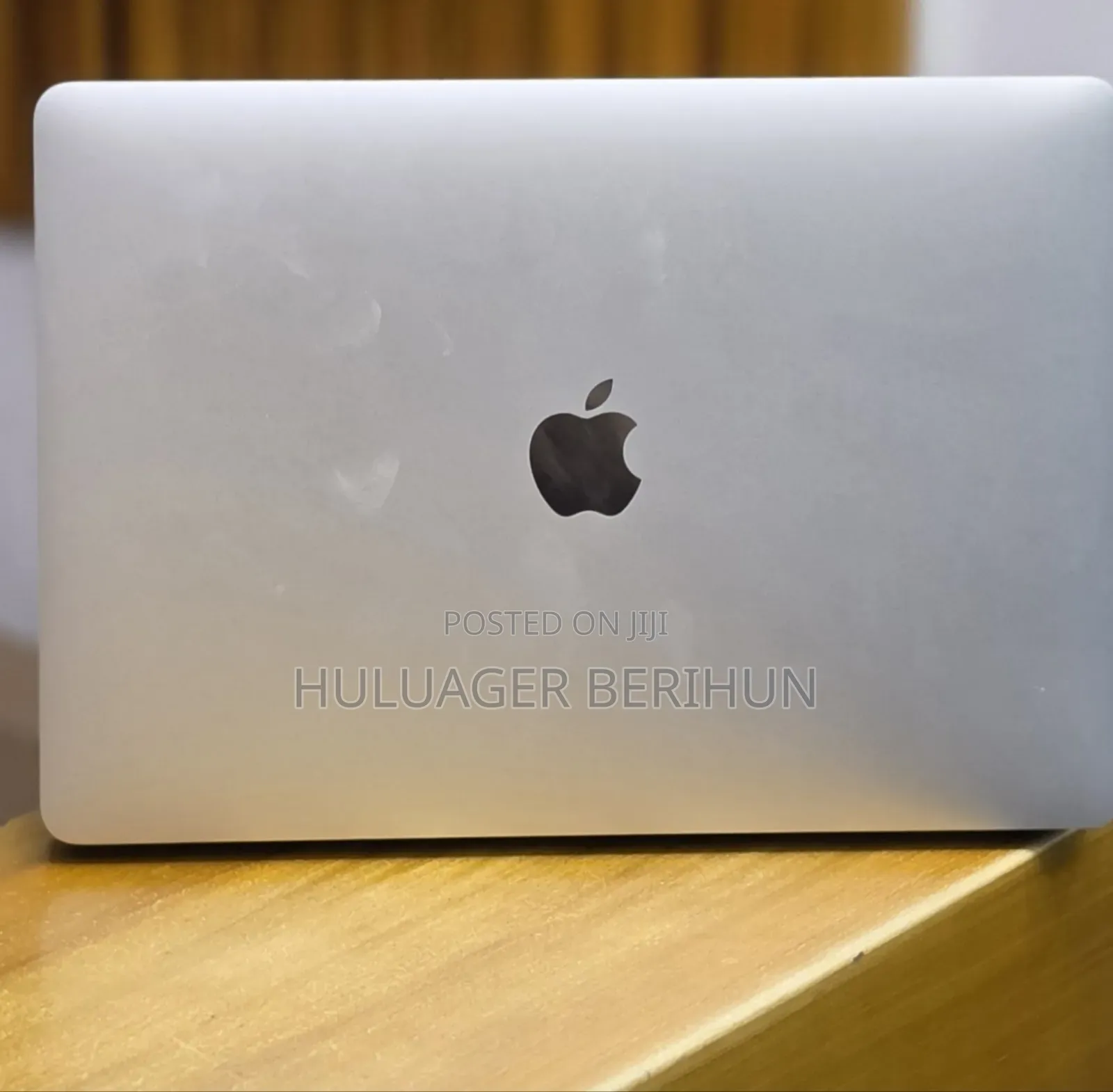 New Laptop Apple MacBook Air 2020 M1 8GB Apple M1 SSD 256GB