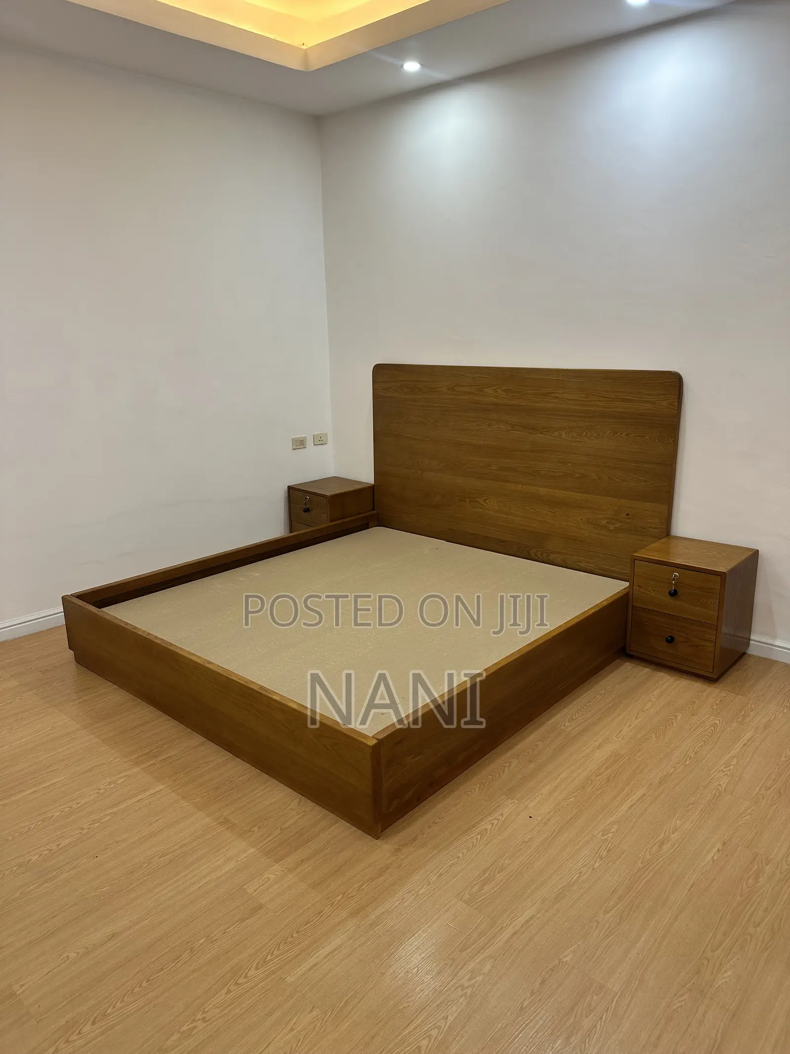 Elegant Modern Wooden BED