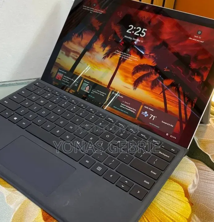 New Laptop Microsoft Surface Pro 7 16GB Intel Core i7 SSD 512GB