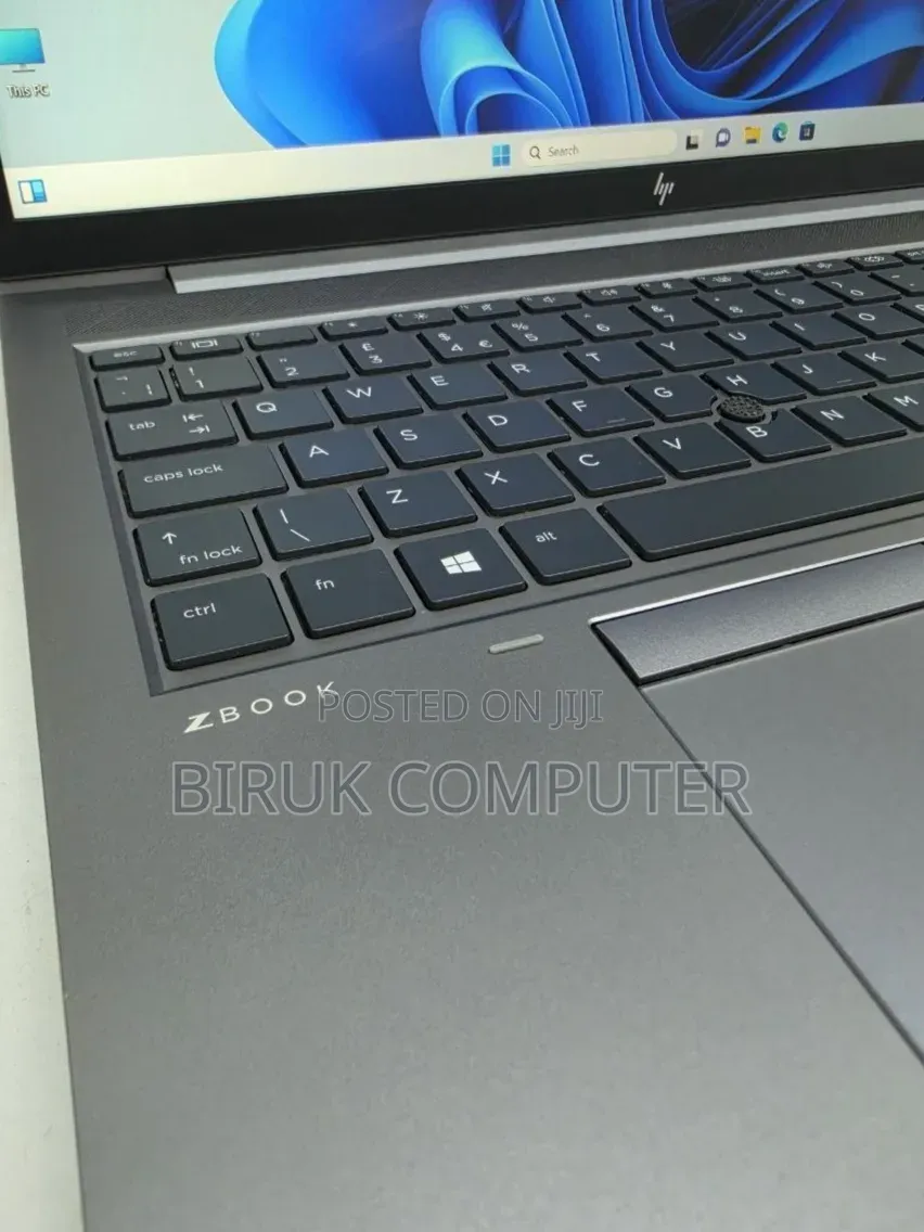 New Laptop HP ZBook 15 16GB Intel Core i7 SSD 512GB