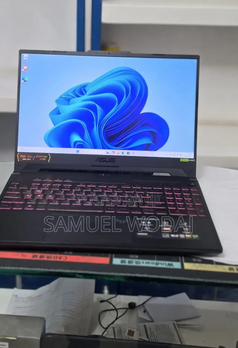 New Laptop Lenovo A10 16GB Intel Core i7 SSD 6T