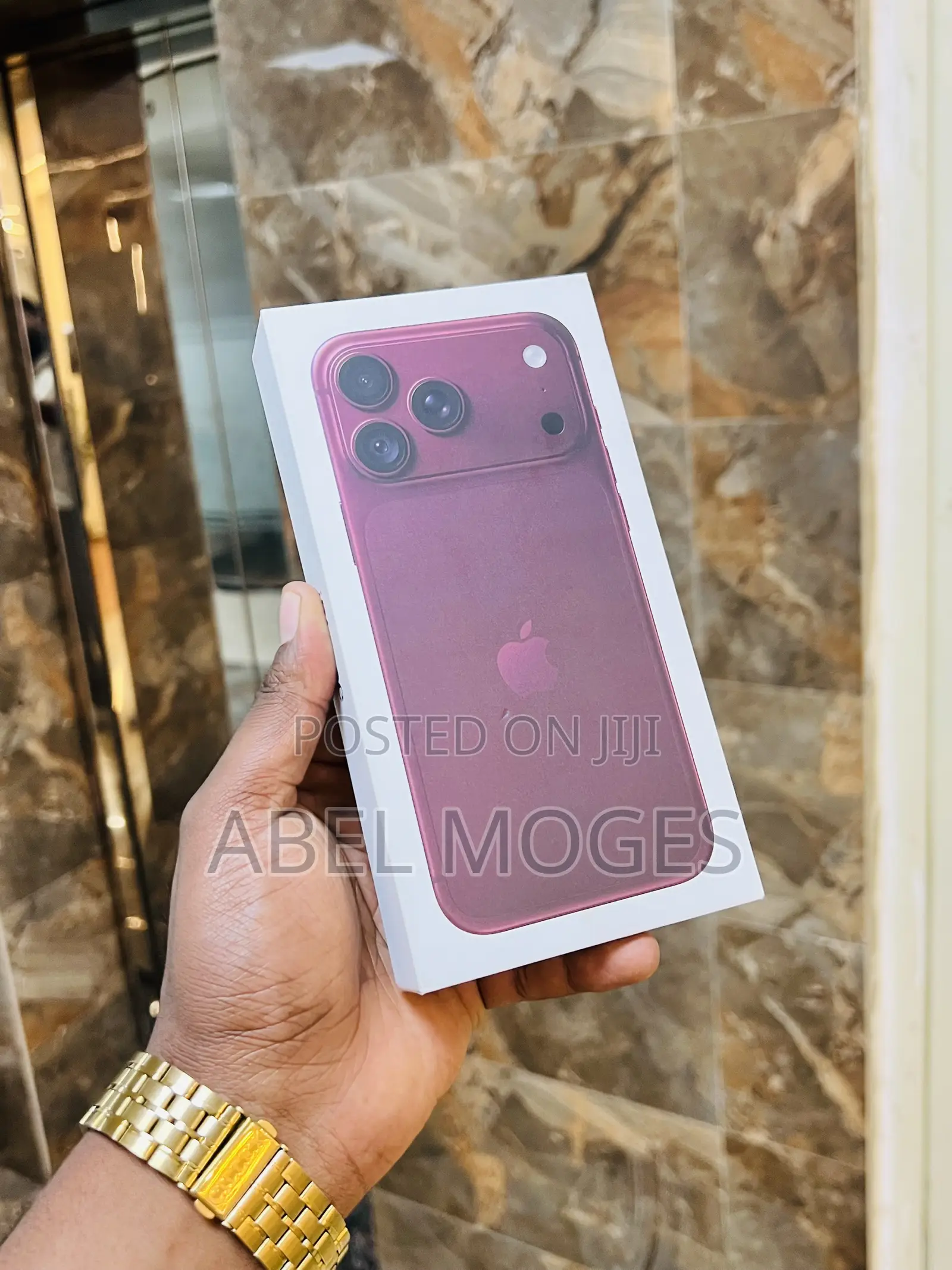 New Apple iPhone 18 Pro Max 256 GB Red
