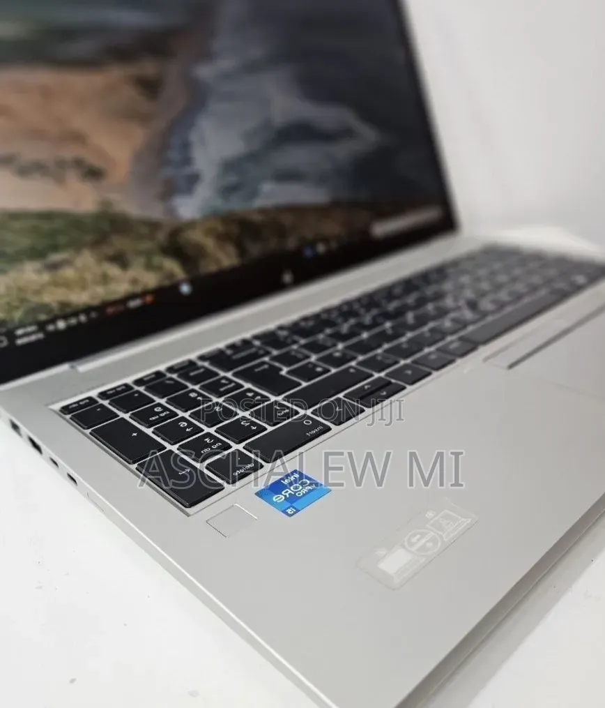 New Laptop HP EliteBook 850 G8 16GB Intel Core i7 SSD 512GB