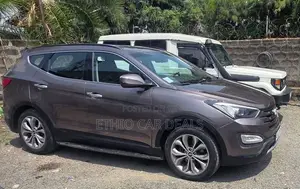 Hyundai Santa Fe 2013 Brown