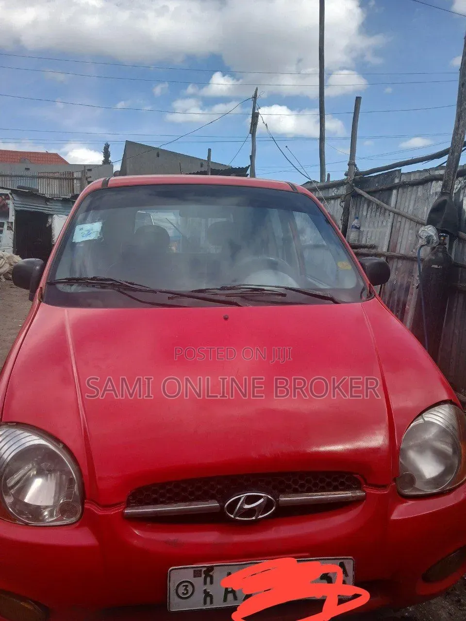 Hyundai Verna 2000 Red