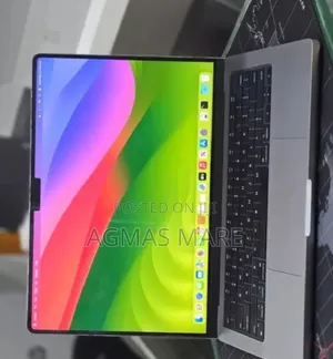 New Laptop Apple MacBook Pro 2024 M4 24GB Apple M4 SSD 1T