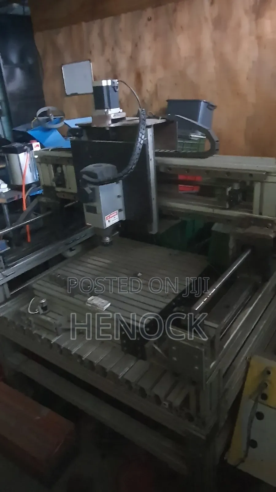 CNC Milling Machine
