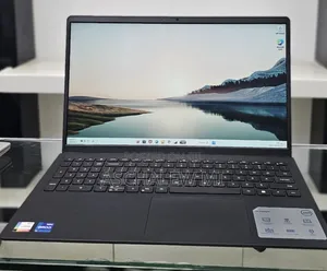New Laptop Dell Inspiron 15 16GB Intel Core i7 SSD 512GB