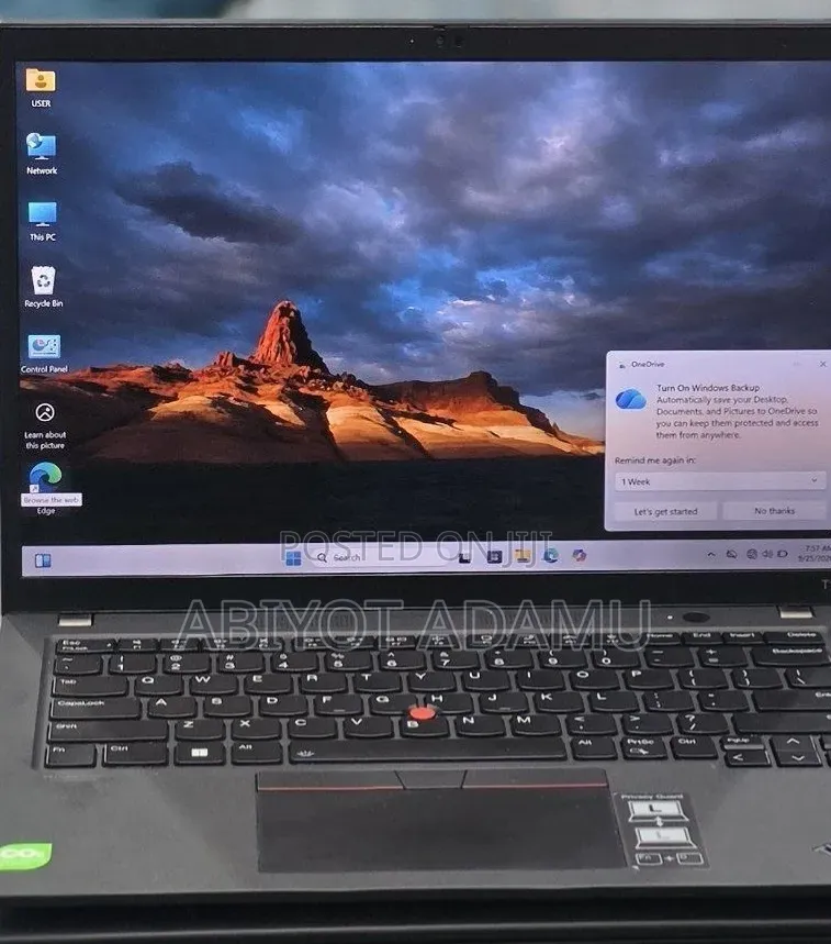 New Laptop Lenovo ThinkPad T14s G4 16GB Intel SSD 512GB