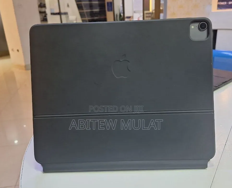New Apple iPad Pro 12.9 (2018) 256 GB