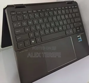 New Laptop HP Spectre X360 16GB Intel Core i7 SSD 1T