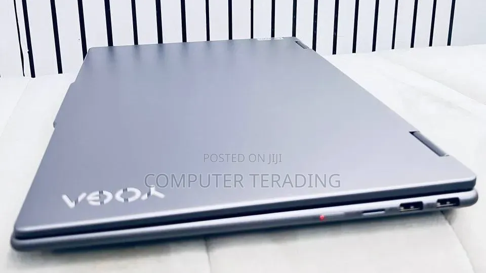 New Laptop Lenovo Yoga 9 16GB AMD Ryzen 7 SSD 512GB
