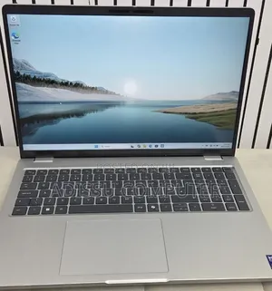 New Laptop Dell Pro 16 16GB Intel Core Ultra 7 SSD 512GB