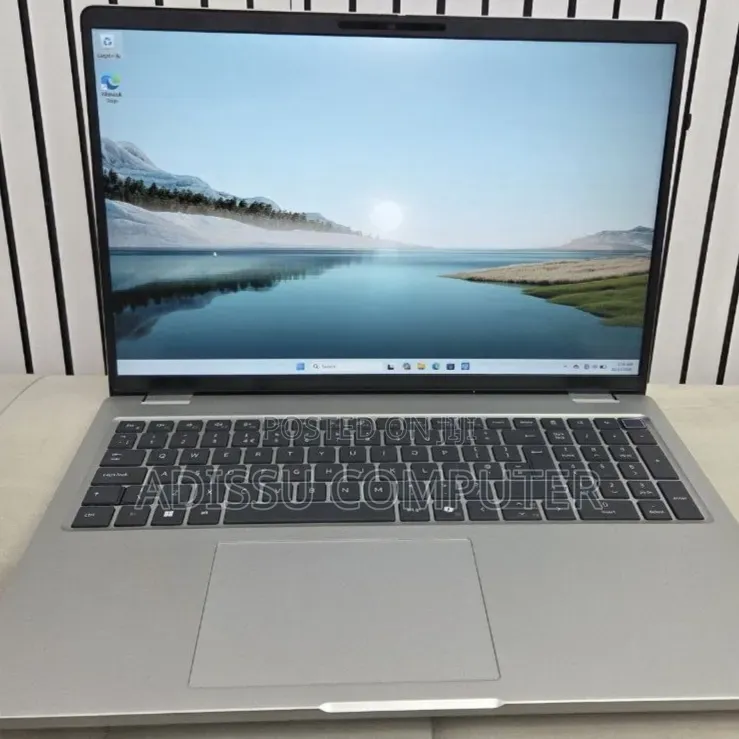 New Laptop Dell Pro 16 16GB Intel Core Ultra 7 SSD 512GB