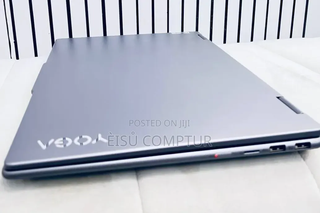 New Laptop Lenovo Yoga 9 16GB AMD Ryzen 7 SSD 512GB