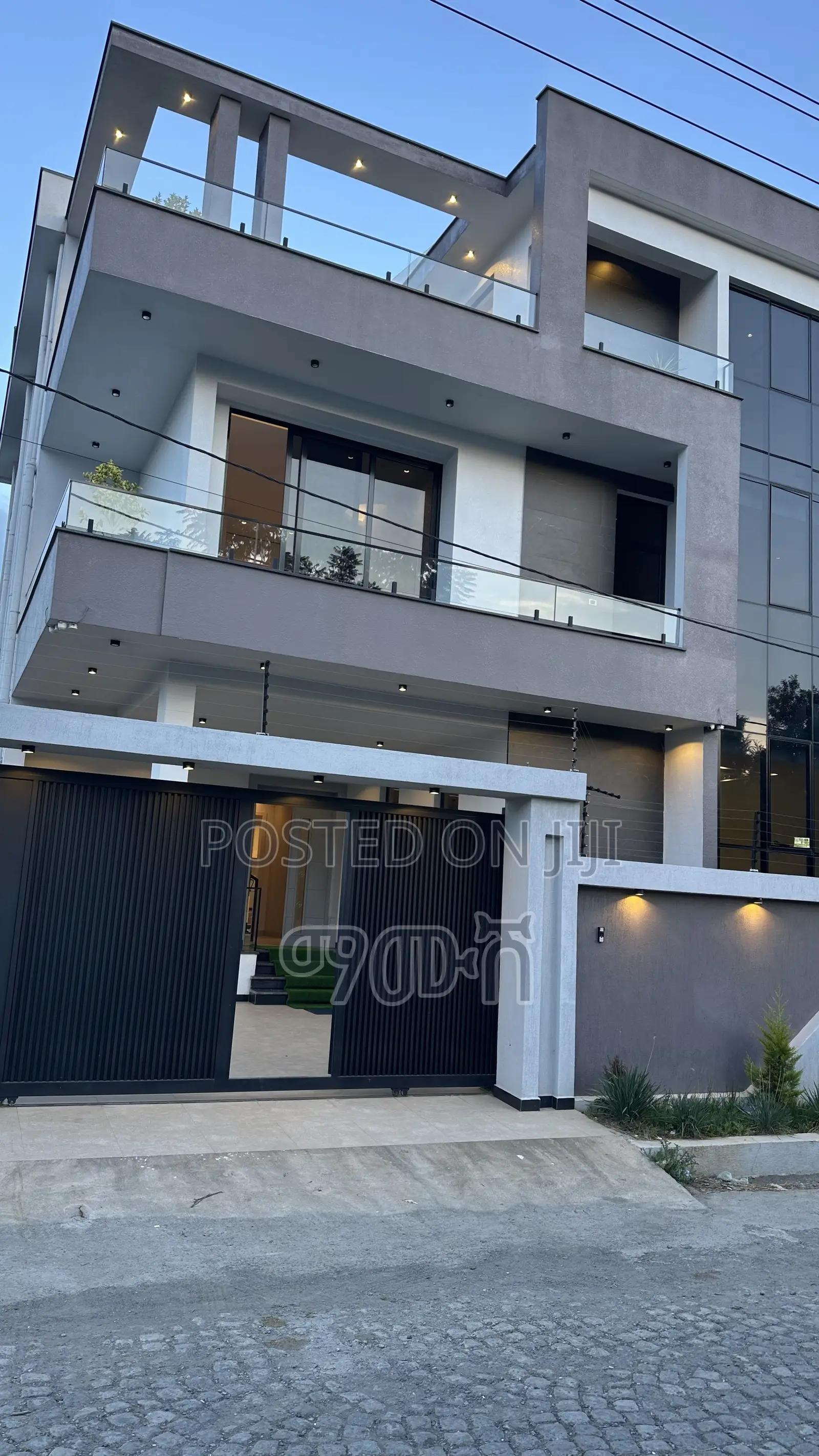 Furnished 7bdrm House in አያት ኮምፓውንደ, Bole for sale