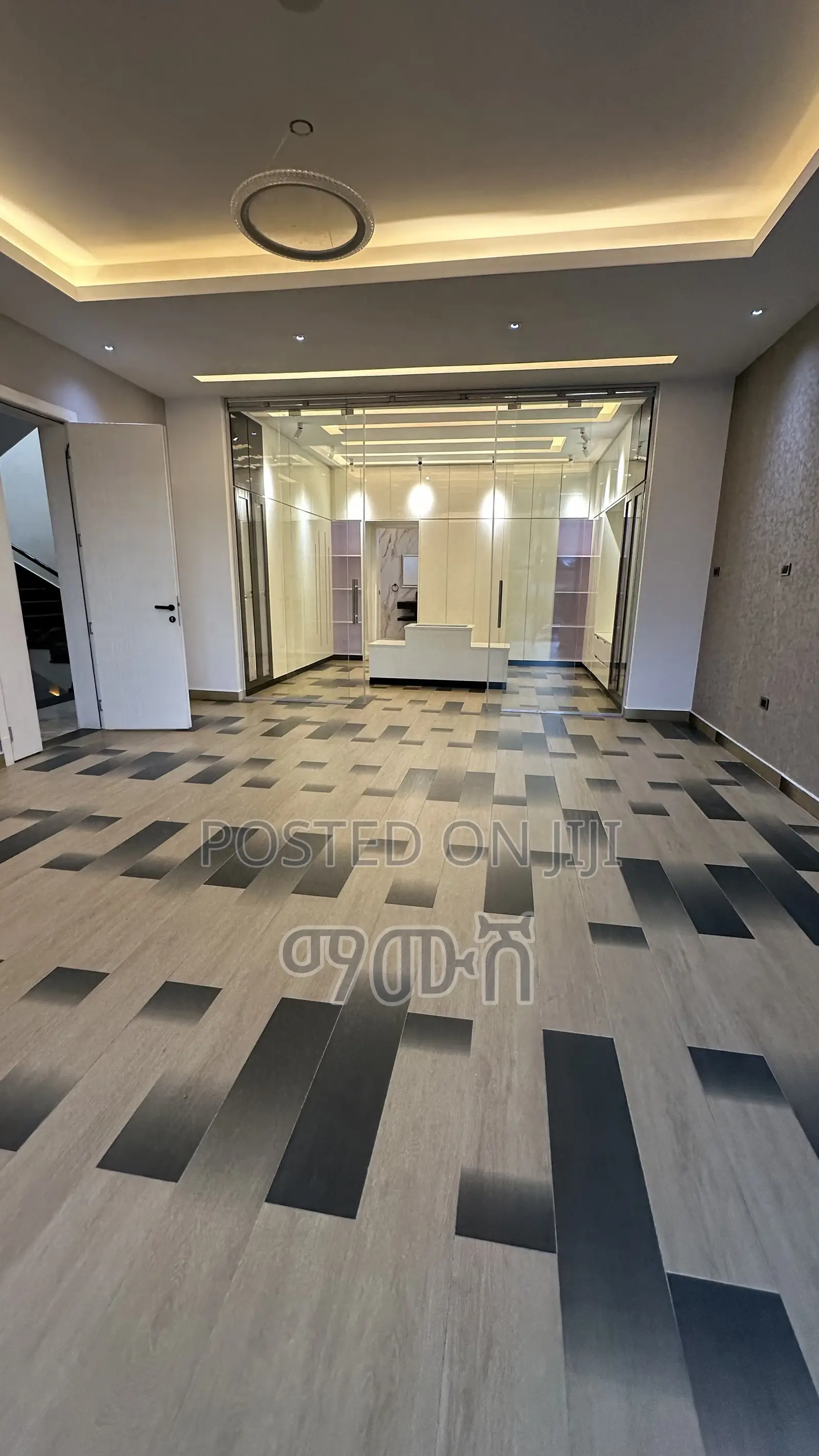 Furnished 7bdrm House in አያት ኮምፓውንደ, Bole for sale