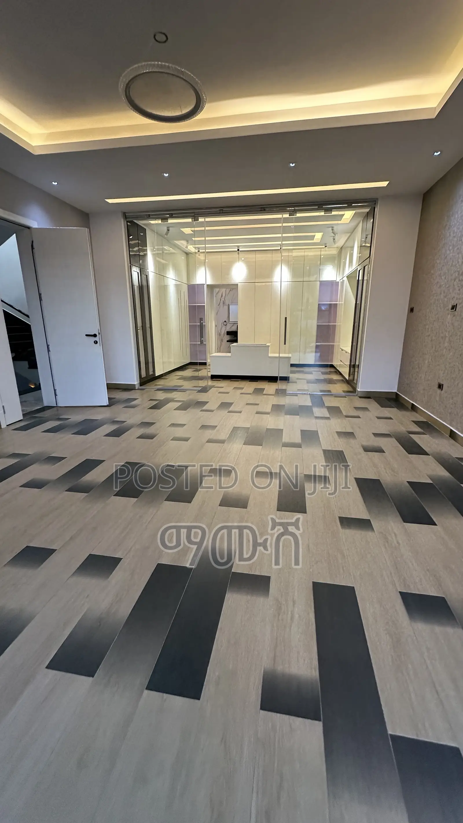 Furnished 7bdrm House in አያት ኮምፓውንደ, Bole for sale