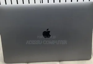 New Laptop Apple MacBook Pro 2019 16GB Intel Core i9 SSD 512GB