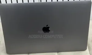 New Laptop Apple MacBook Pro 2019 16GB Intel Core i9 SSD 512GB